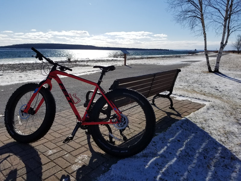 Illustration for article titled Want to Conquer Winter? Ride a Fat Bike